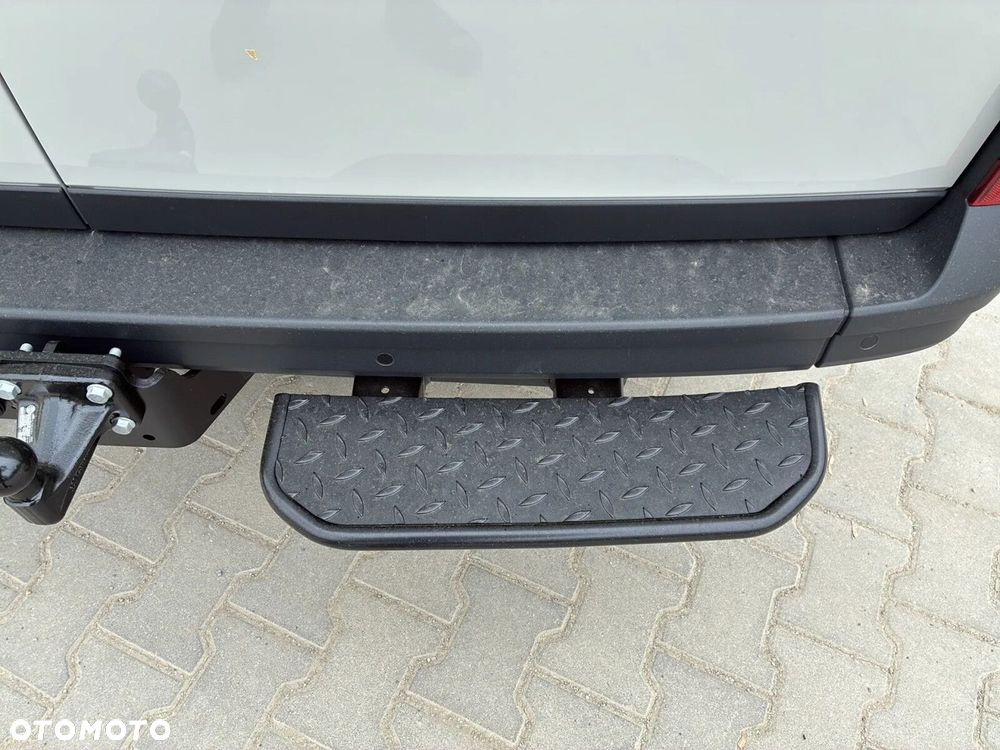 Volkswagen Crafter Furgon 35, 2.0 TDI 177KM, Wysoki dach, r. o. 3640mm - 38