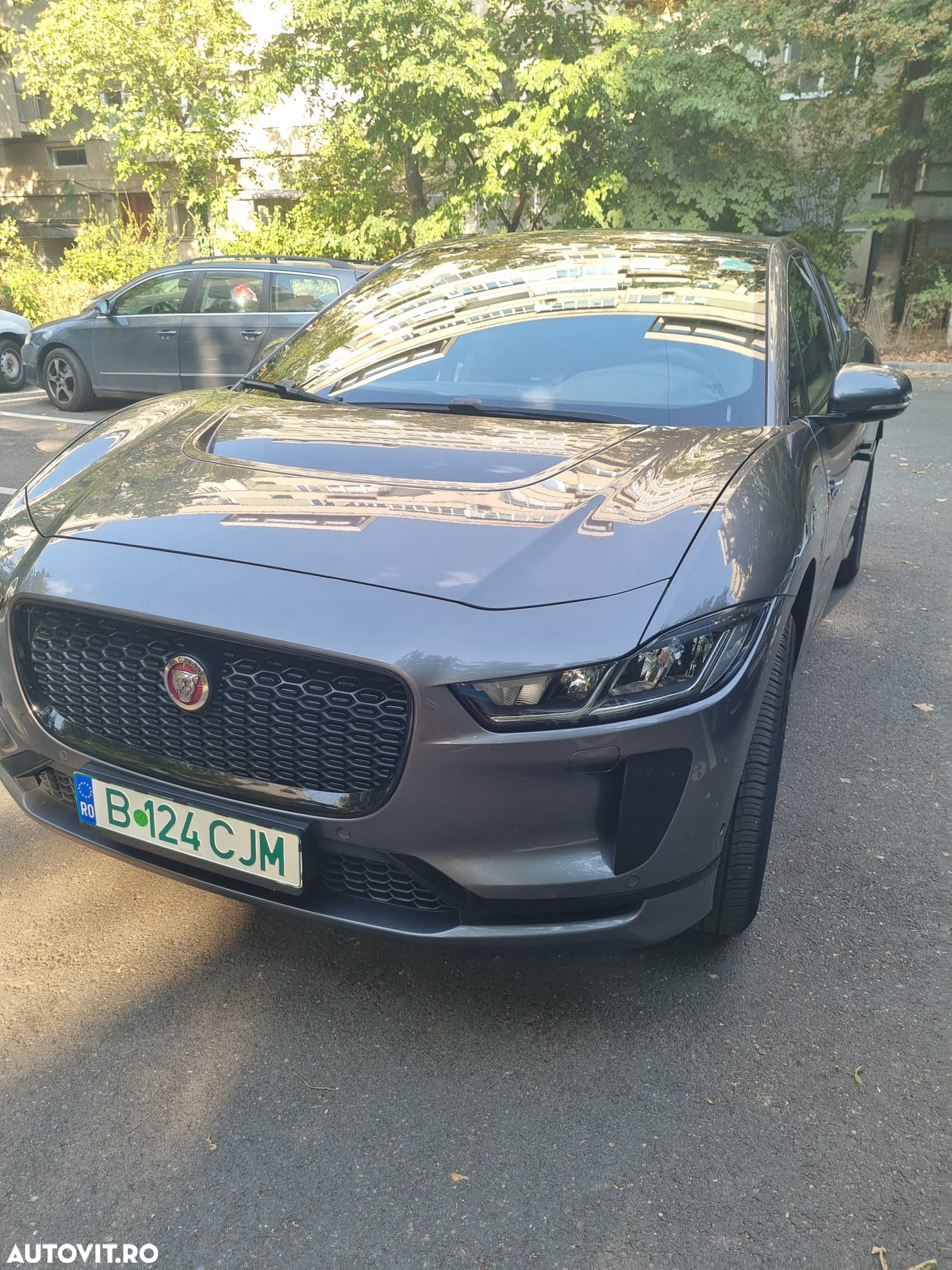 Jaguar I-Pace EV400 AWD R-DYNAMIC HSE - 8
