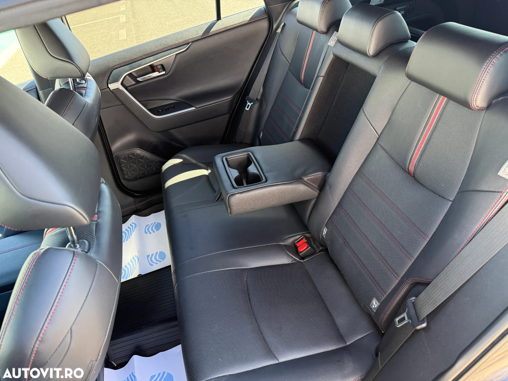 Toyota RAV4 2.5 PHEV VVT-iE 4x4 Style - 9