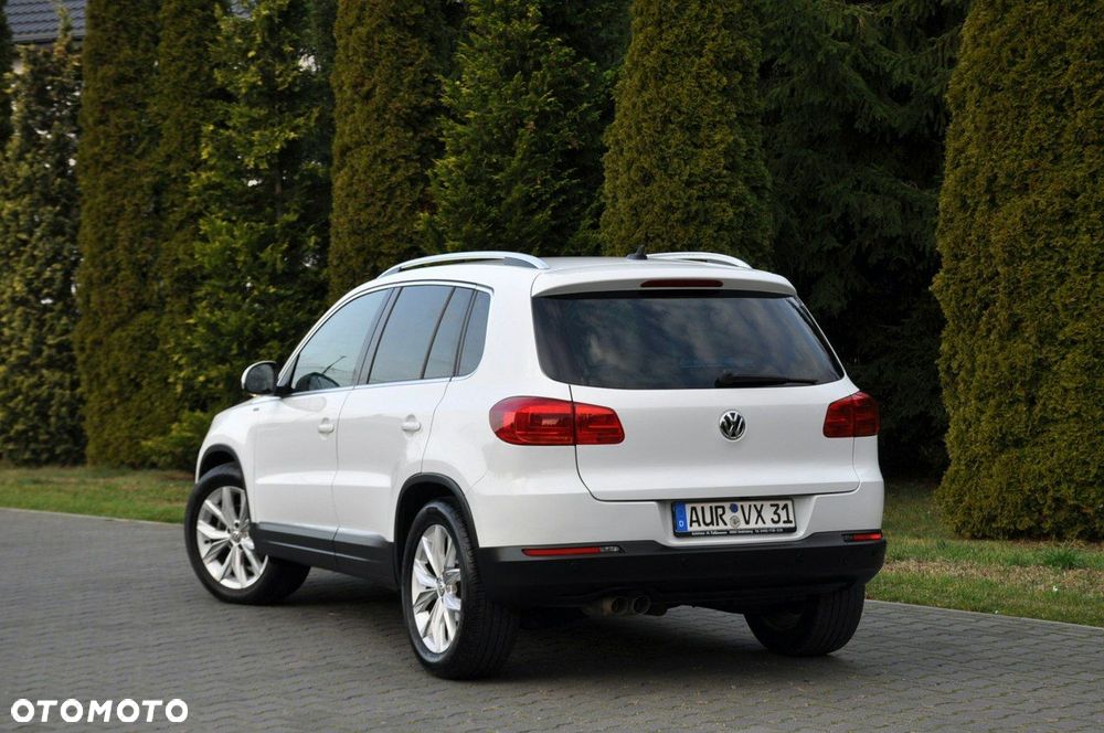 Volkswagen Tiguan - 14
