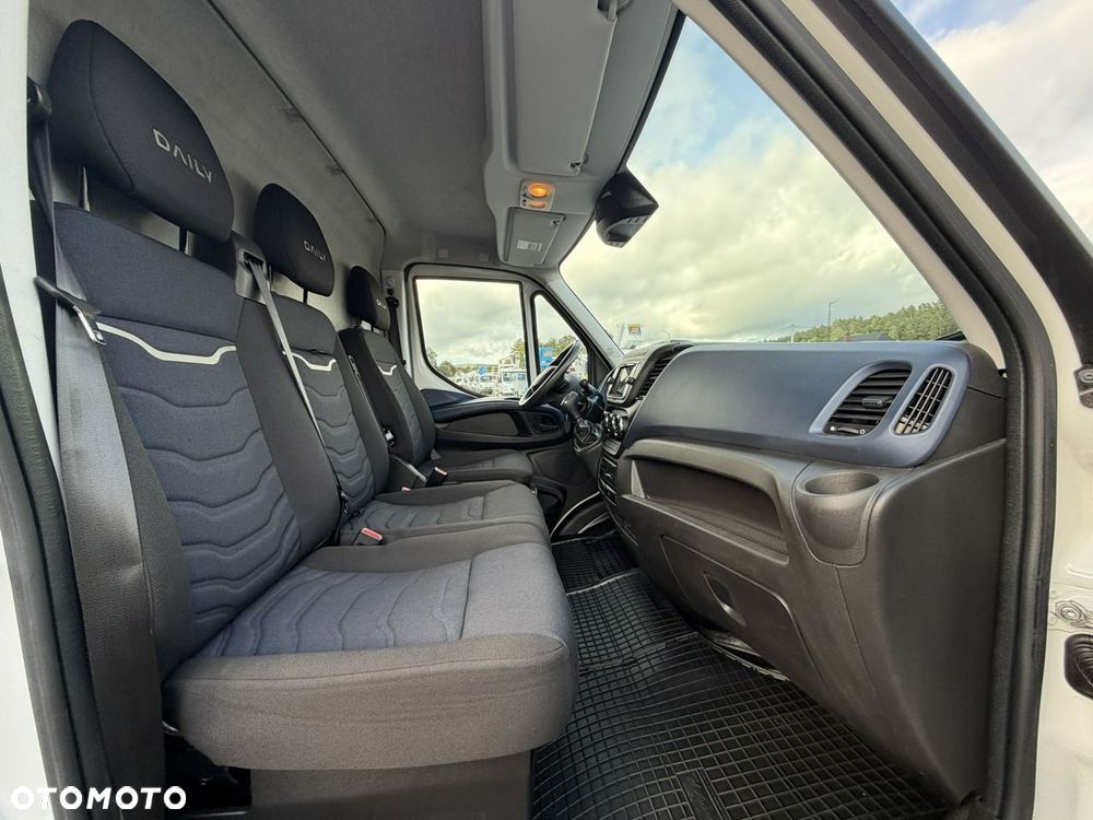 Iveco Daily 35S21 - 27
