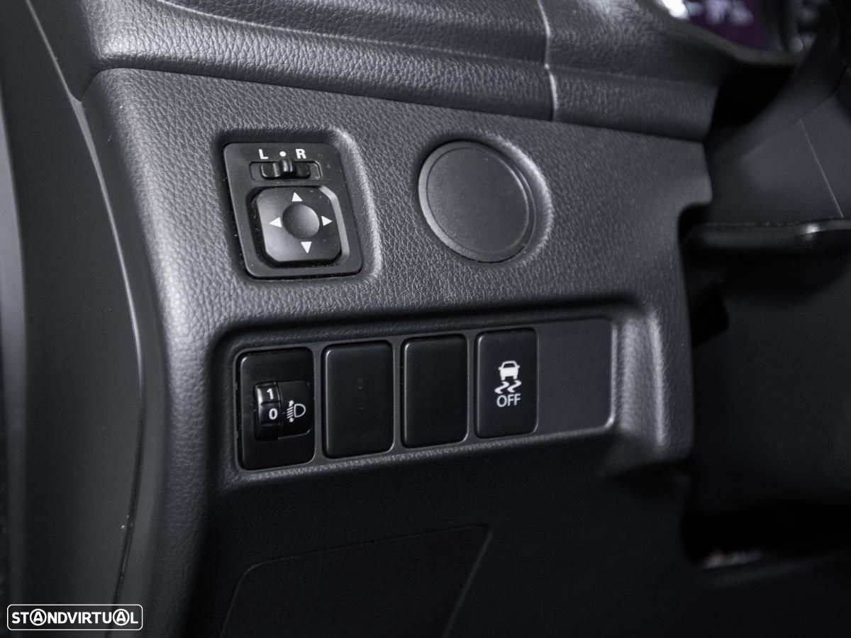 Mitsubishi L200 2.4 DI-D CLUB CAB INVITE 3L 4WD - 12