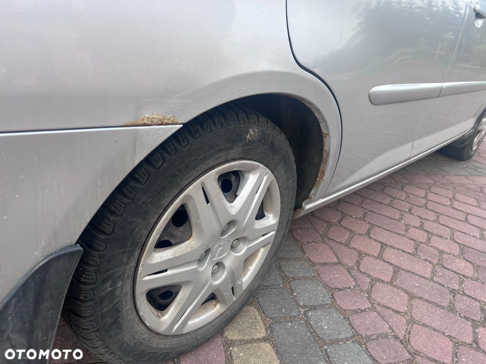 Honda City 1.4 Comfort - 5
