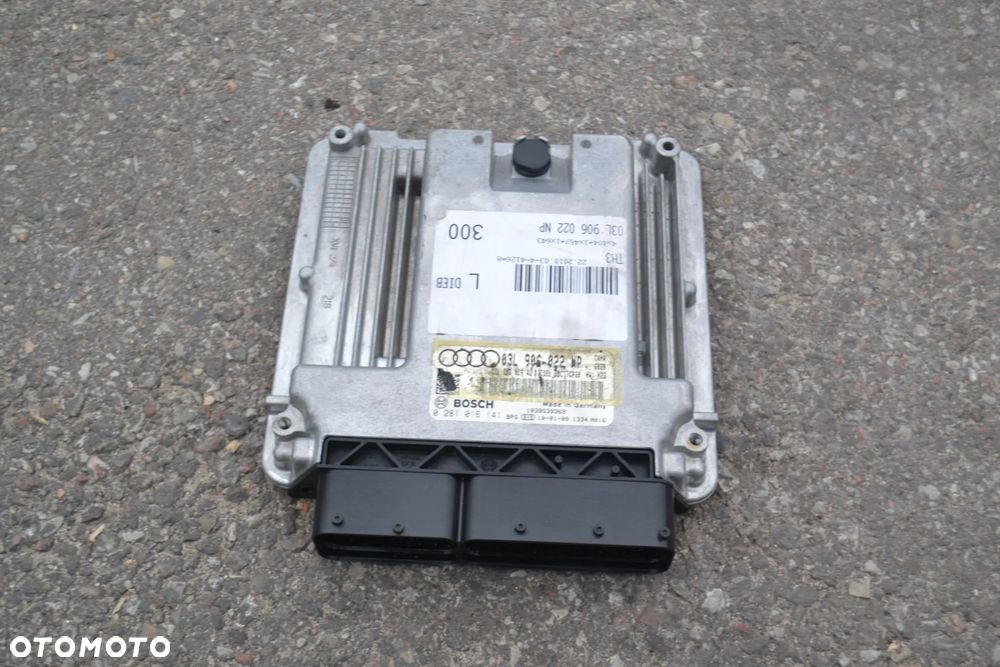 AUDI A4 B8 A5 A6 2,0 TDI CAHA KOMPUTER STEROWNIK SILNIKA 03L906022NP 0281016141 - 1