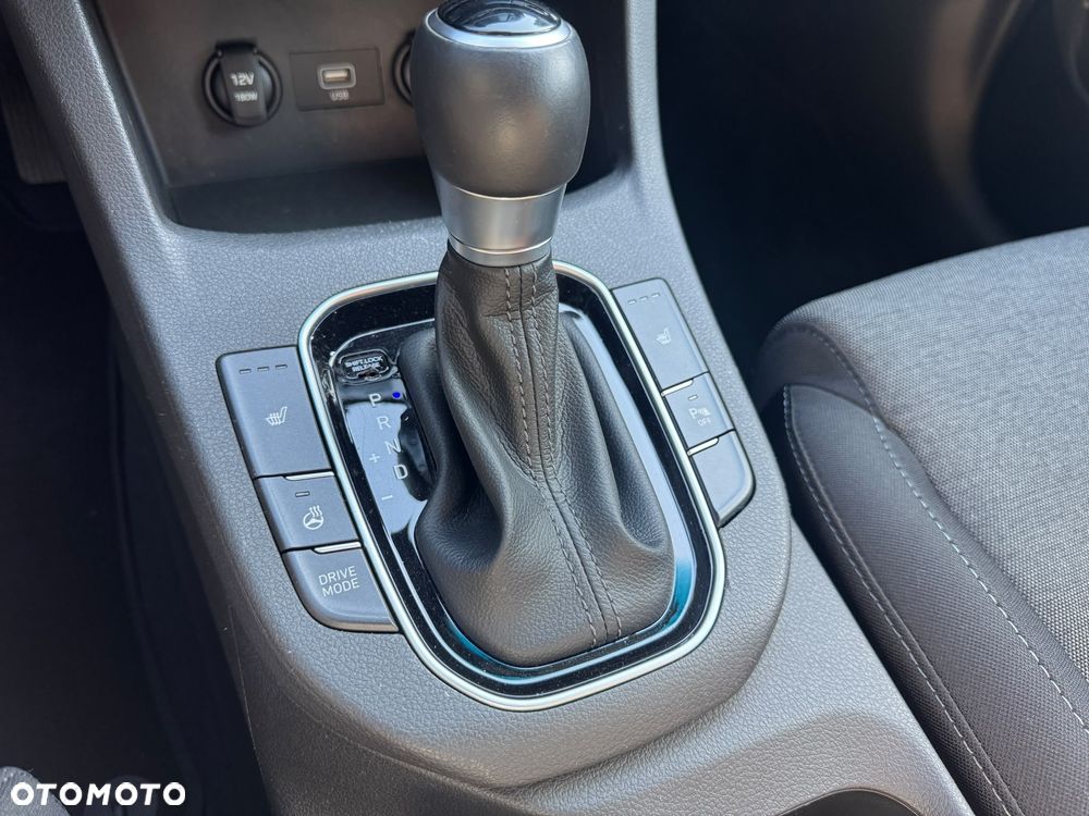 Hyundai i30 1.5 T-GDI 48V-Hybrid DCT EDITION 30 - 7