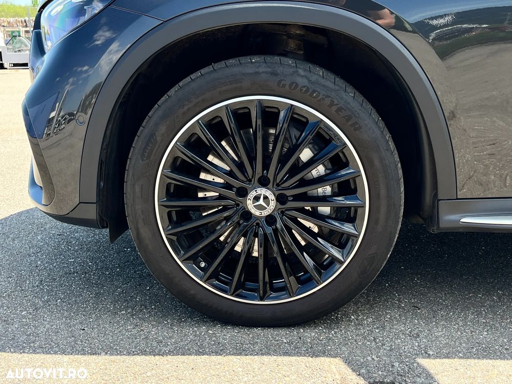 Mercedes-Benz GLC 220 d 4MATIC MHEV - 40