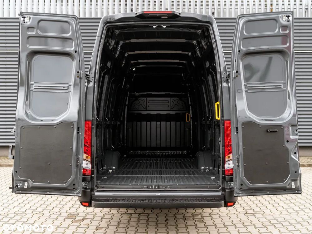 Iveco Daily 35S18HV L4H3 - 11