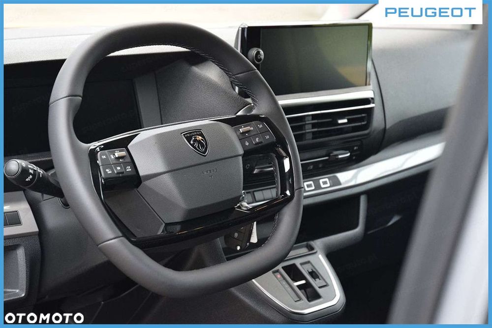 Peugeot Traveller - 9