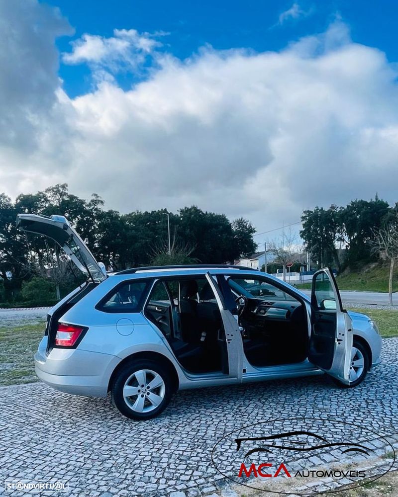 Skoda Fabia Break 1.0 Style - 37