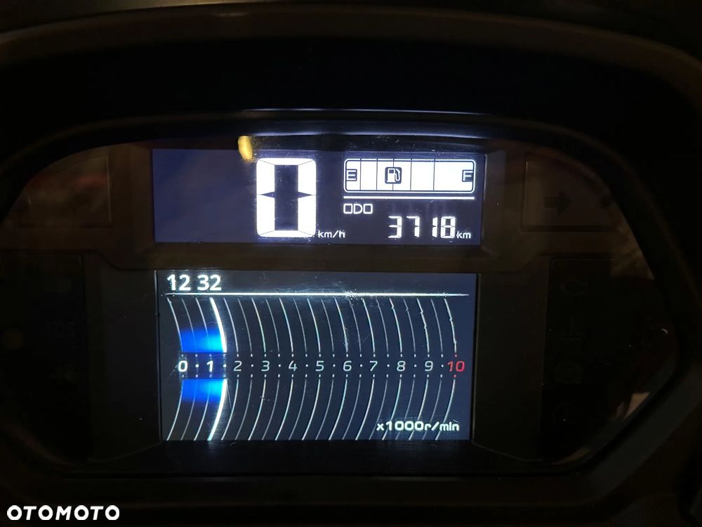 Yamaha NMAX - 2