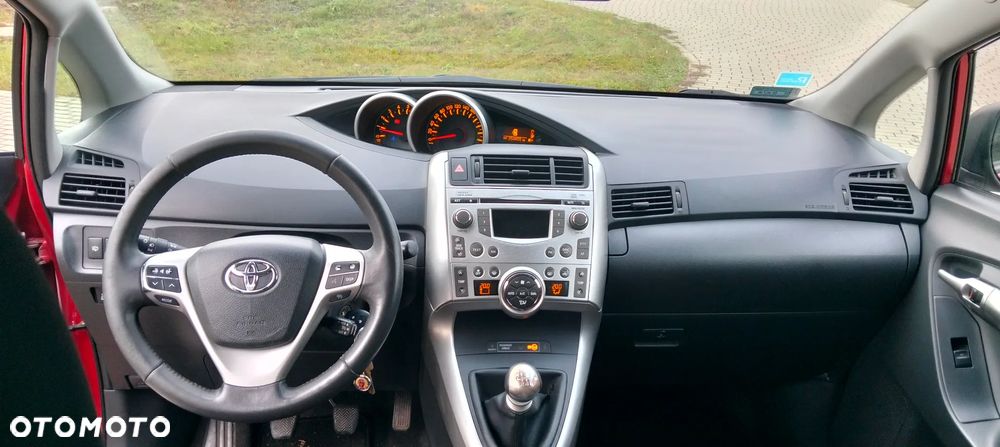 Toyota Verso 2.0 D-4D 2010 7os - 6