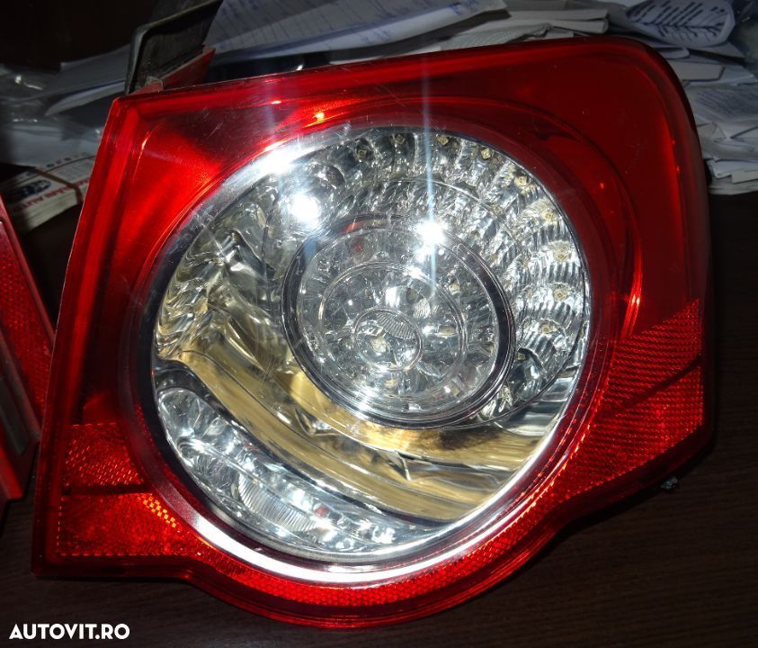 Stop dreapta Volkswagen Passat din 2007 combi break volan pe stanga - 1