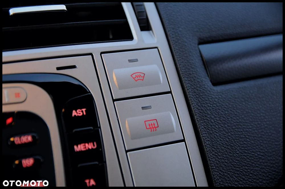 Ford Kuga 2.0 TDCi Titanium - 36