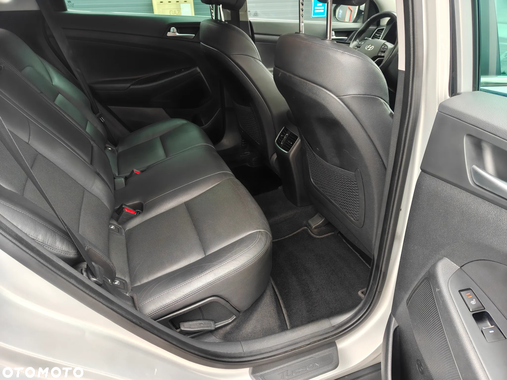 Hyundai Tucson 2.0 CRDi 4WD Automatik Premium - 22