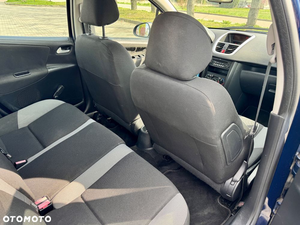 Peugeot 207 75 Filou - 19