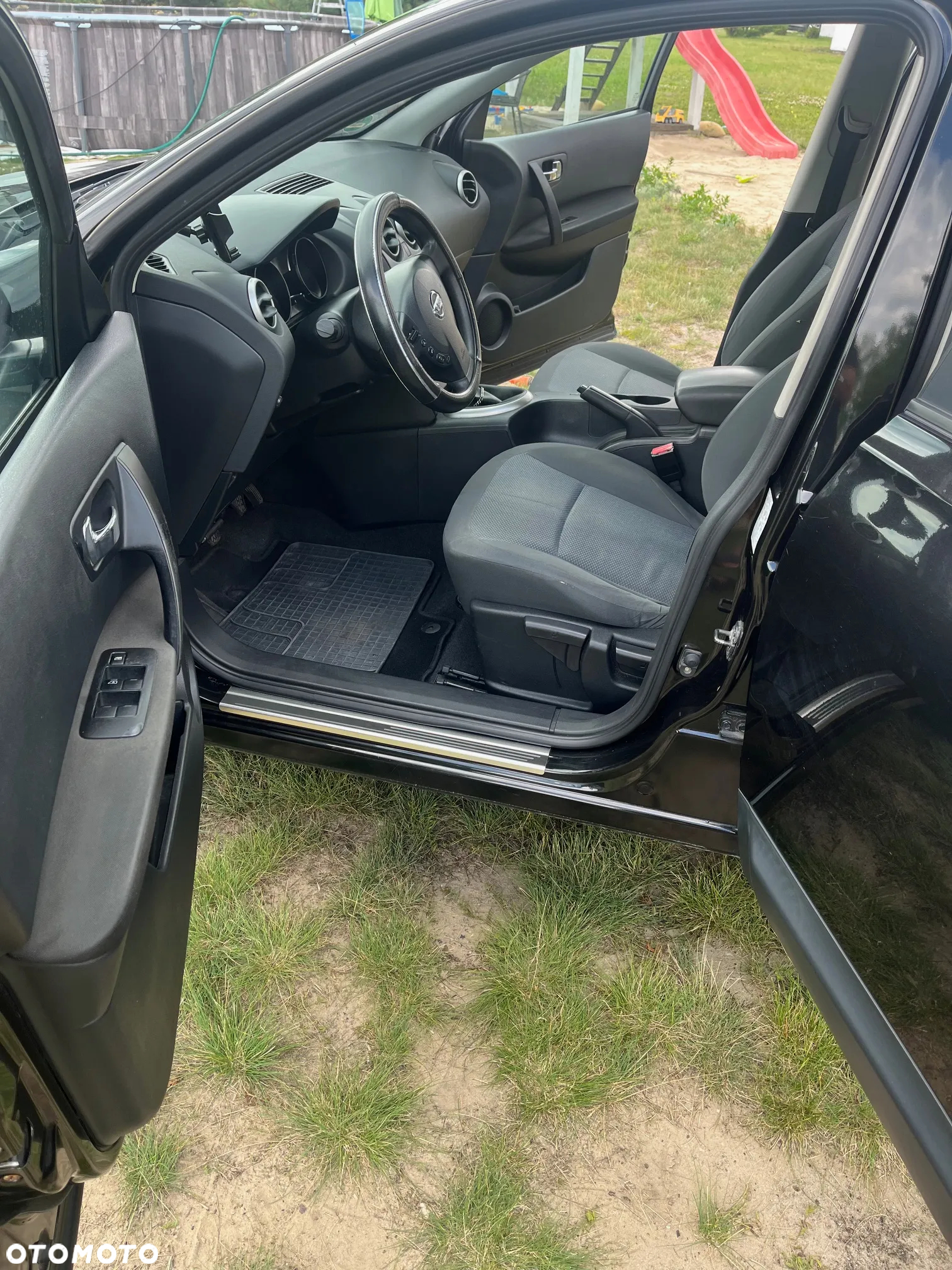 Nissan Qashqai+2 - 6