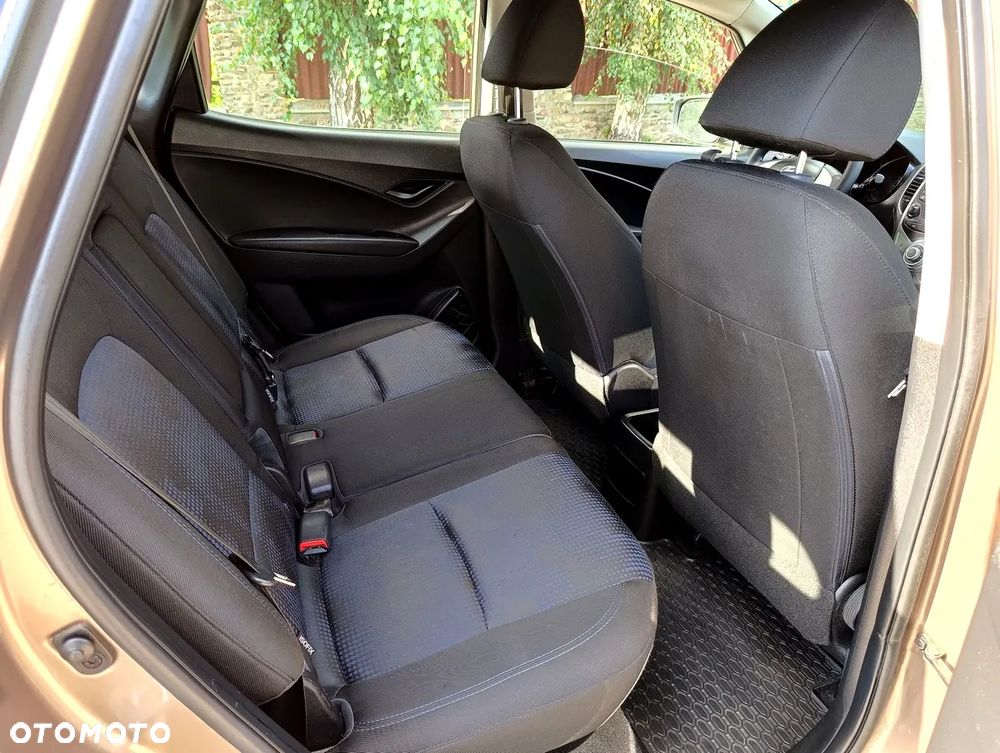 Hyundai ix20 1.4 BlueDrive Comfort - 16