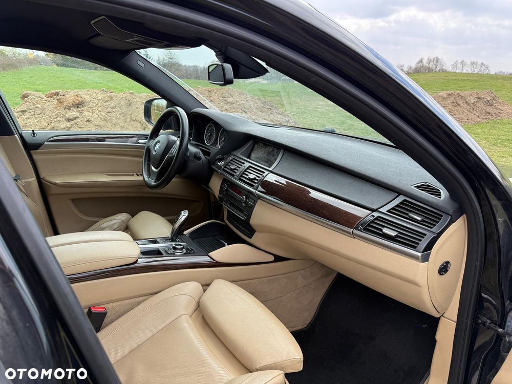 BMW X6 xDrive40d Edition Exclusive - 19