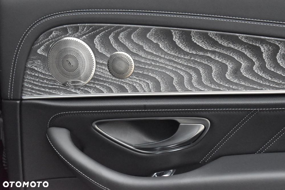 Mercedes-Benz Klasa E AMG 63 S 4-Matic+ - 21