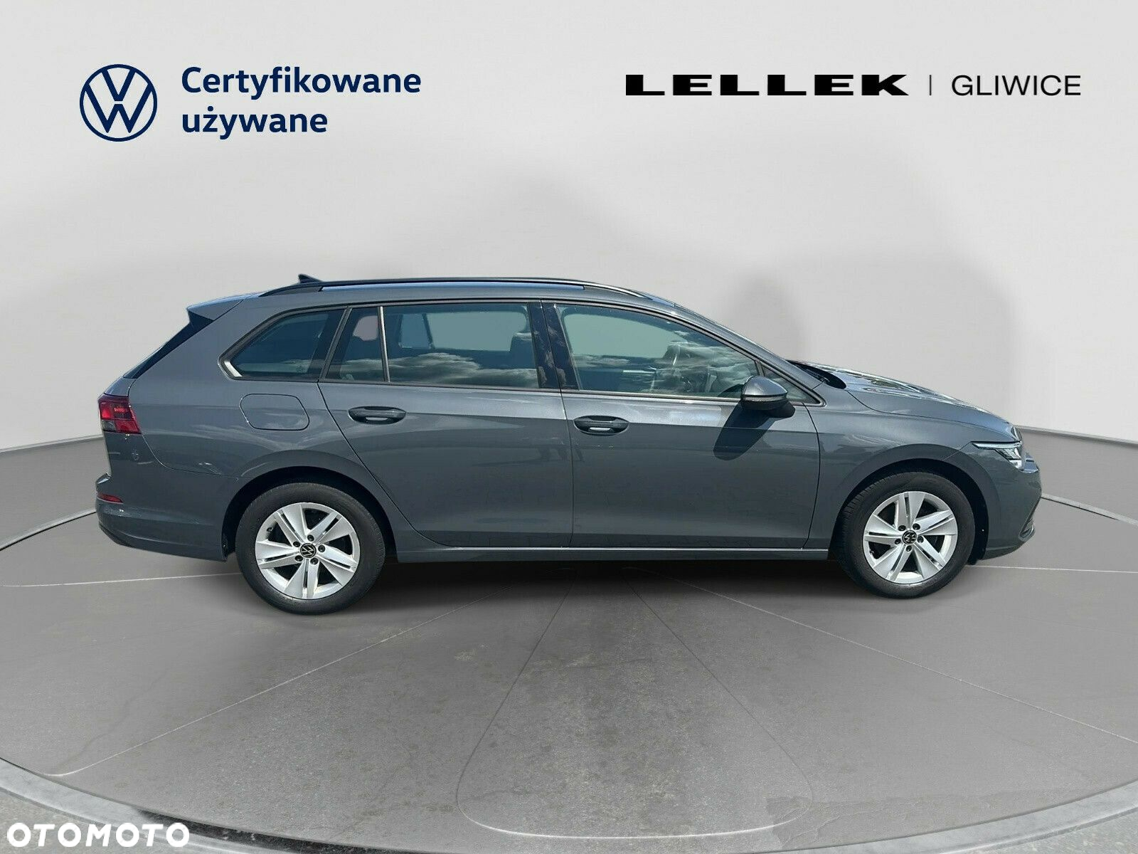 Volkswagen Golf - 3
