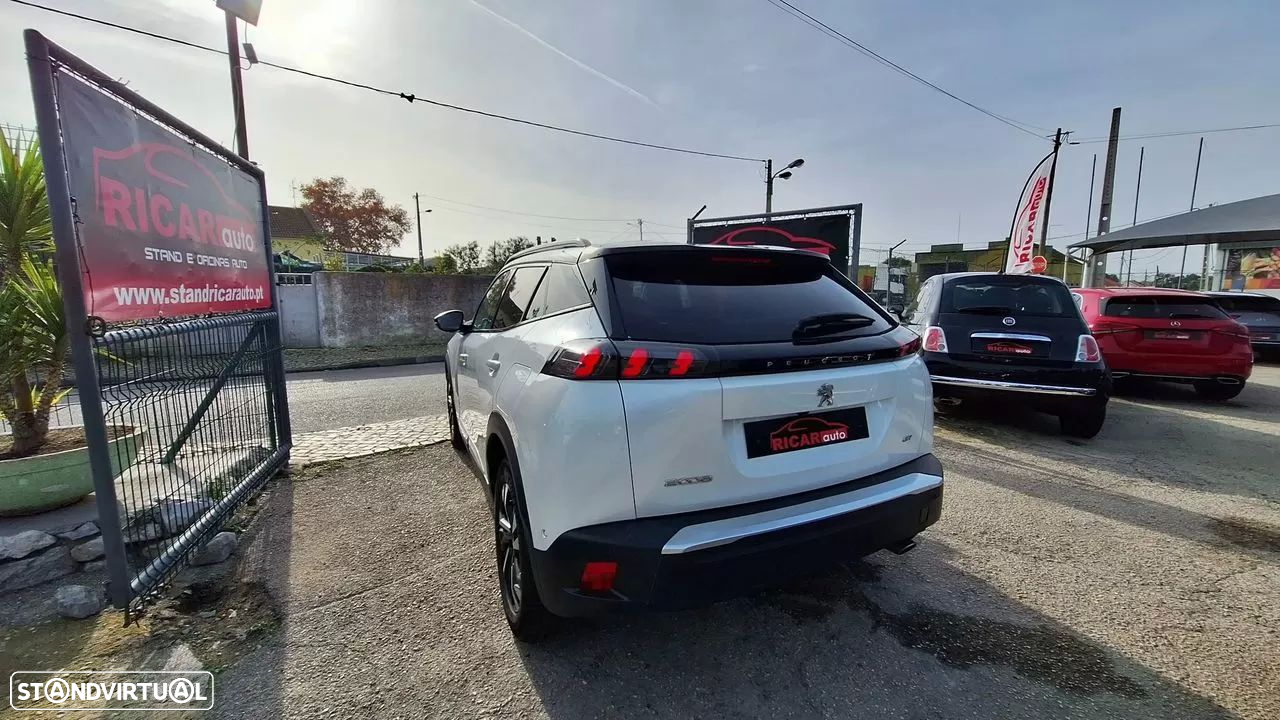 Peugeot 2008 1.5 BlueHDi GT Line EAT8 - 35
