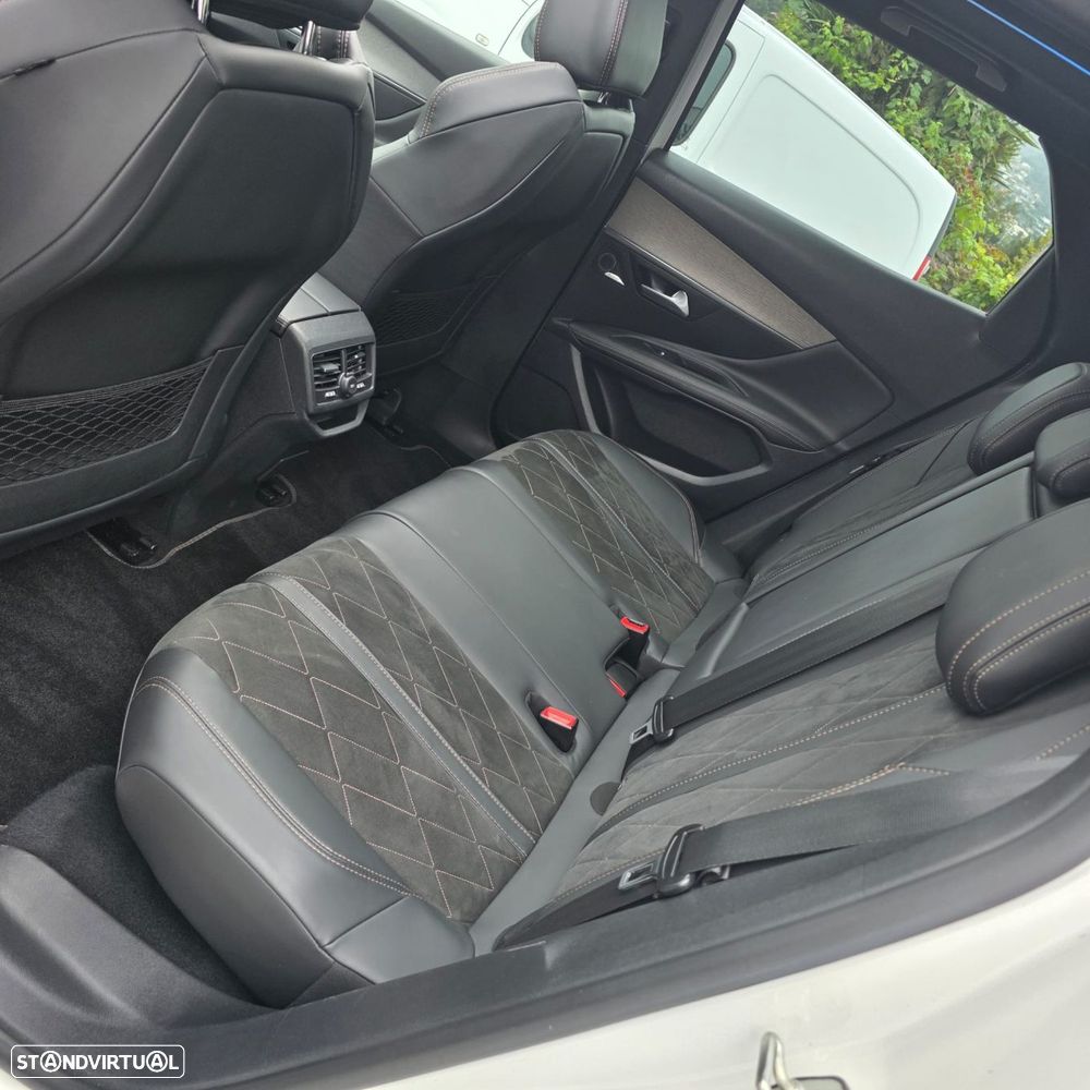 Peugeot 3008 2.0 BlueHDi GT EAT6 - 42