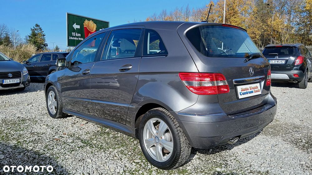 Mercedes-Benz Klasa B 180 Autotronic - 4