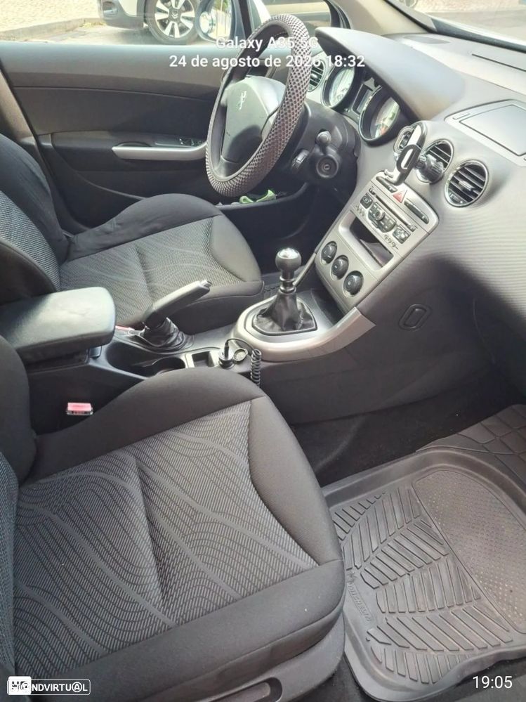 Peugeot 308 SW e-HDi FAP 110 Stop&Start Family - 5