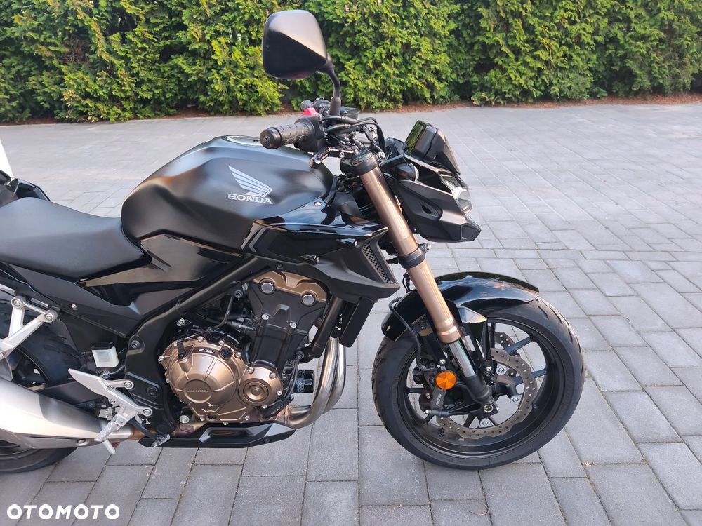 Honda CB - 10
