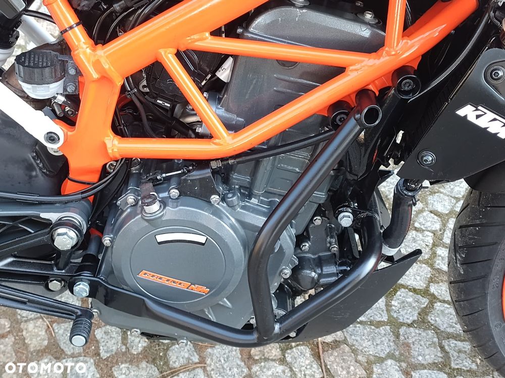KTM Duke - 23