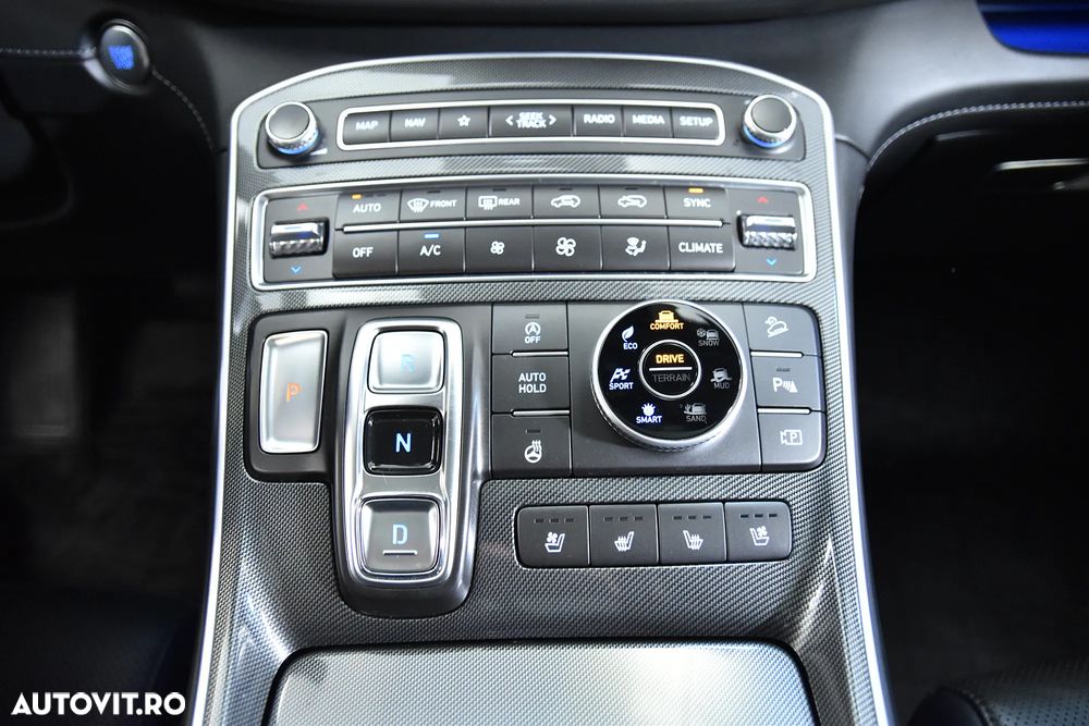 Hyundai Santa Fe - 18