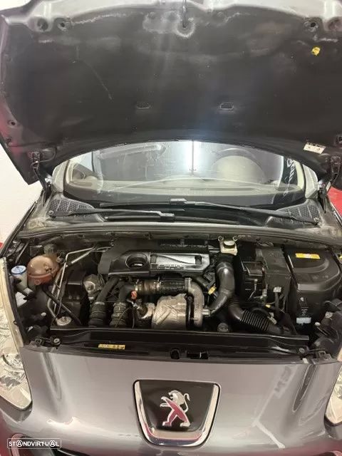 Peugeot 308 SW 1.6 e-HDi SE Envy CVM6 - 30