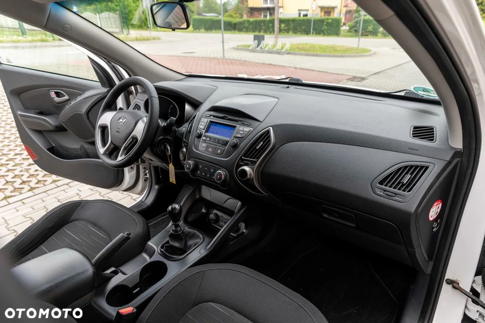Hyundai ix35 1.6 2WD Trend - 18