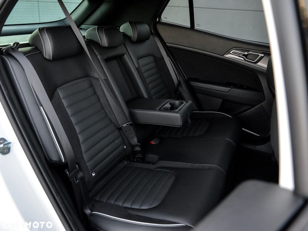 Kia Sportage 1.6 T-GDI AWD Paket GT-Line - 24
