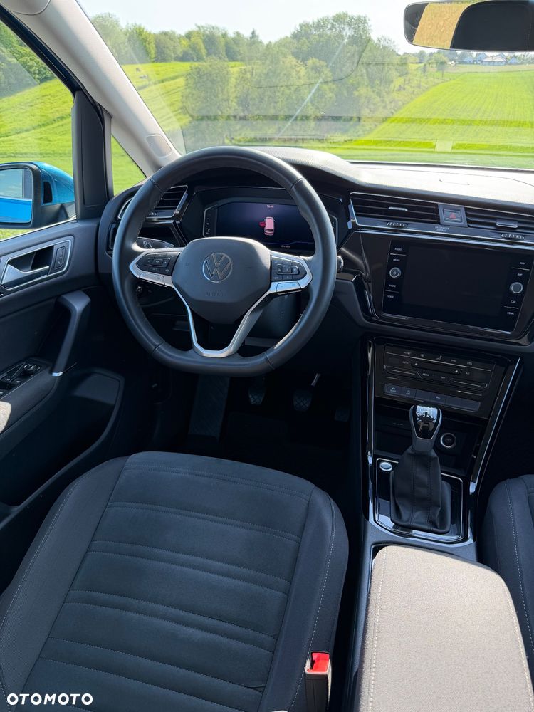 Volkswagen Touran 1.5 TSI EVO Highline - 9