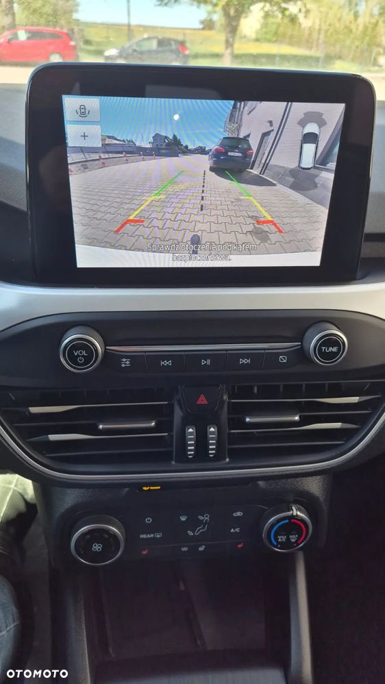 Ford Focus 1.5 EcoBlue Titanium - 20