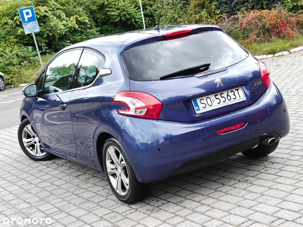 Peugeot 208 1.4 VTi Allure - 3