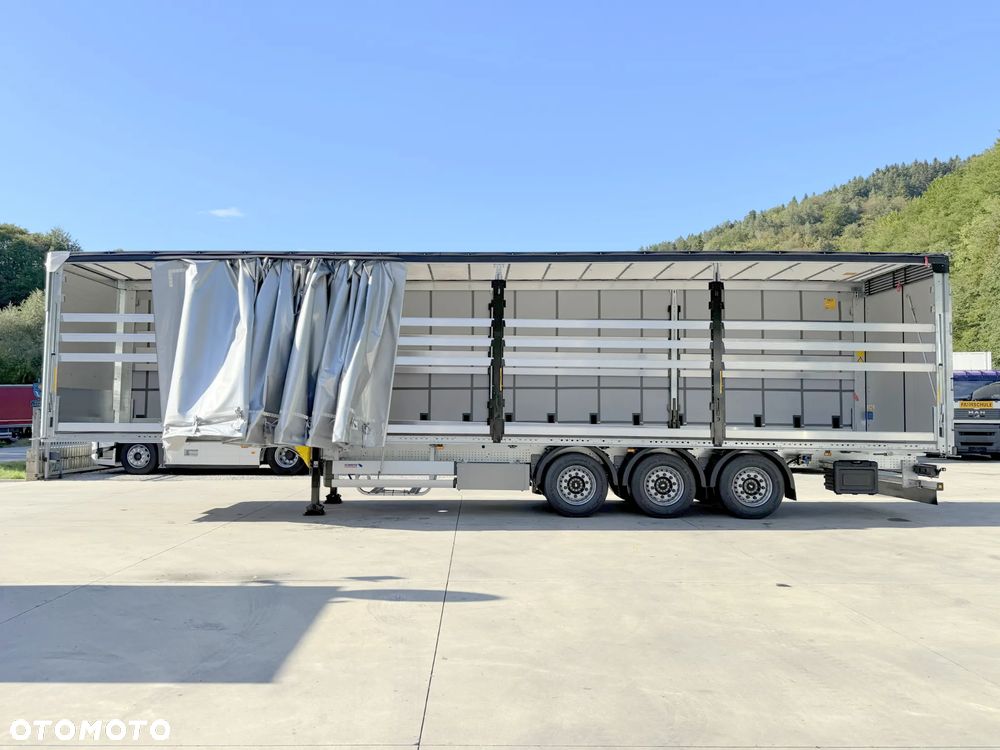 Schmitz Cargobull VARIOS + METALOWA SKRZYNIA - 9