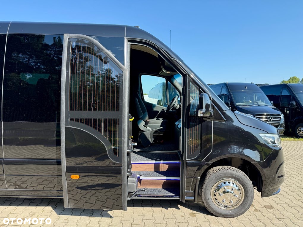 Mercedes-Benz Sprinter 519 Tourist Line GSR II - 11