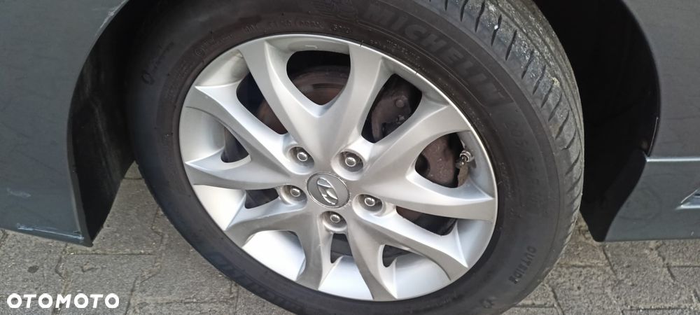 Hyundai i30 1.6 CRDi Comfort - 23
