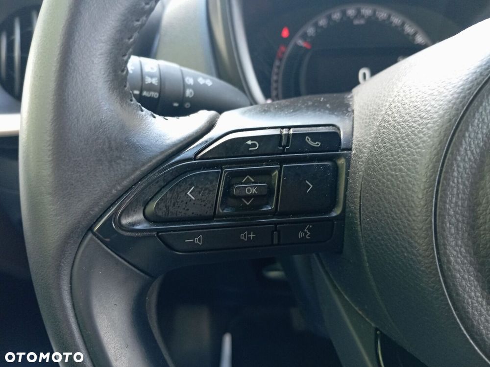 Toyota Aygo X 1.0 VVT-i Style CVT - 13
