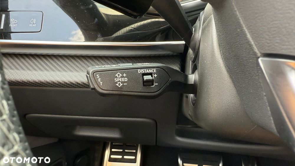 Audi RS Q8 - 28
