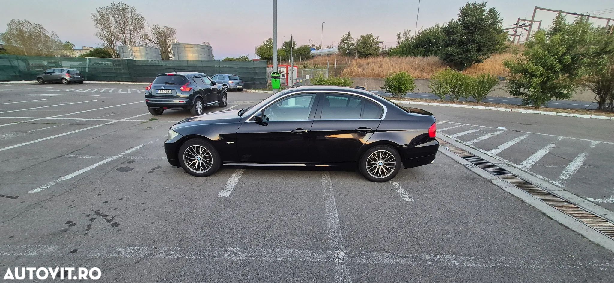 BMW Seria 3 318d - 1