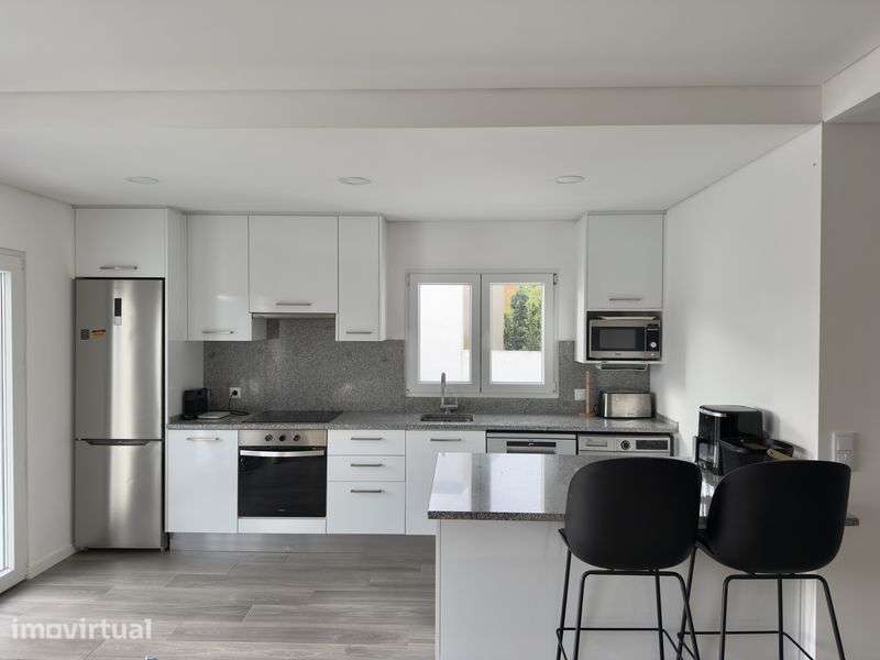 Apartamento T2 moderno em Nadrupe, Lourinhã - Grande imagem: 4/12