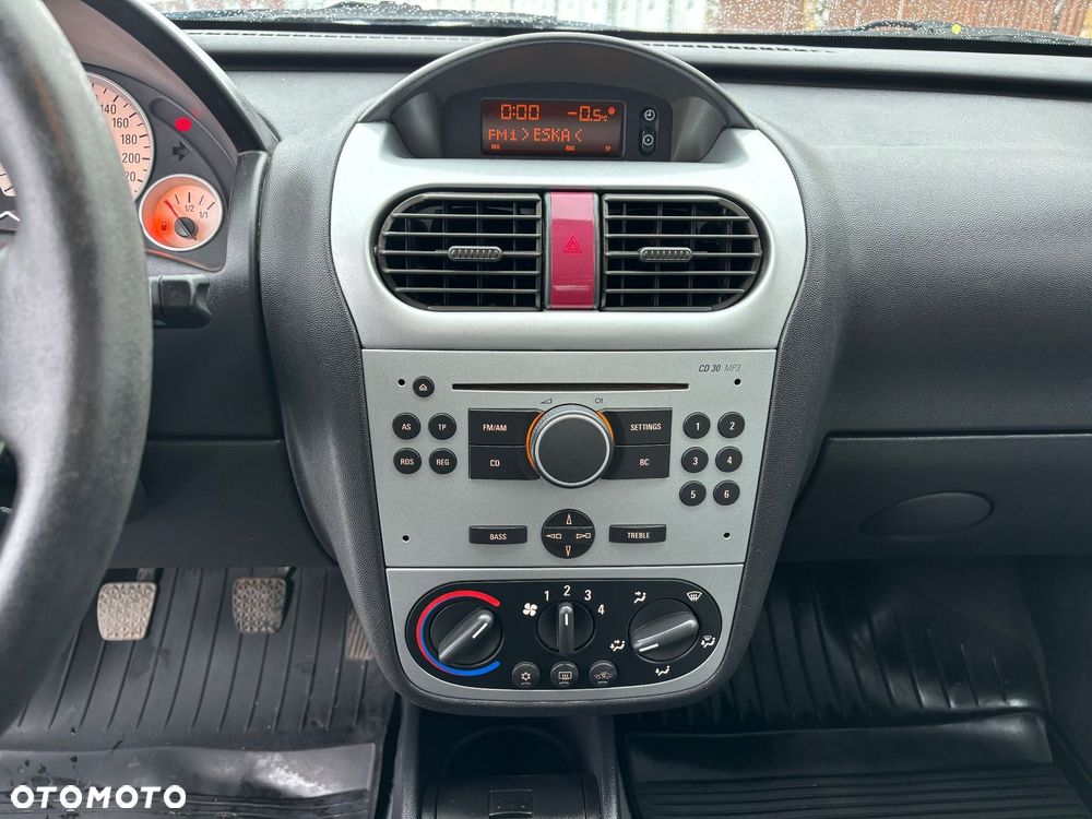 Opel Corsa 1.2 16V Edition - 21