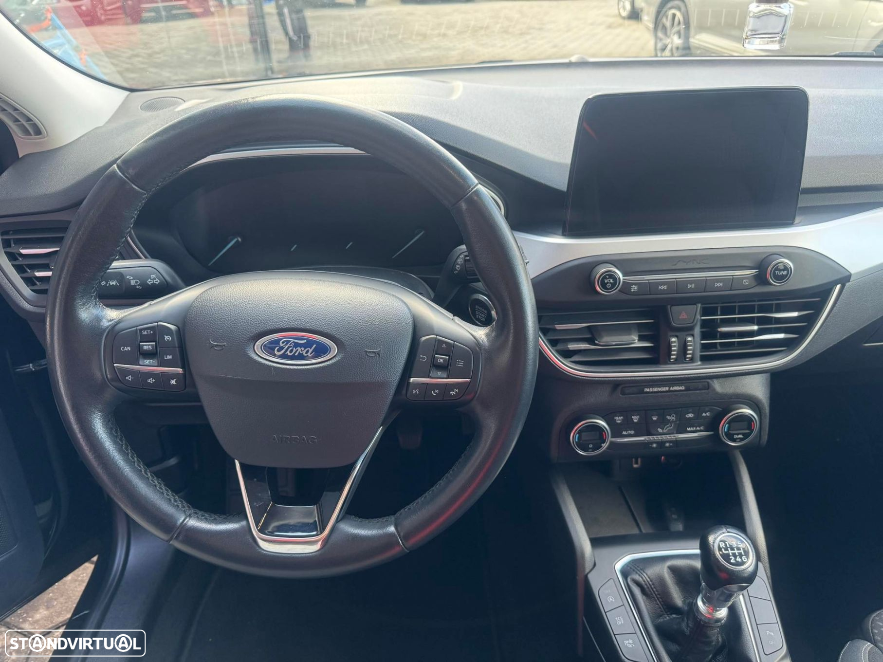 Ford Focus 1.5 TDCi Titanium - 11
