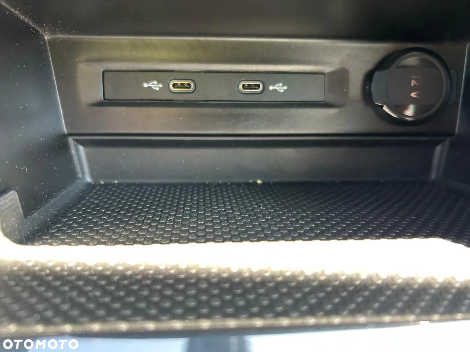 Volkswagen Tiguan - 35