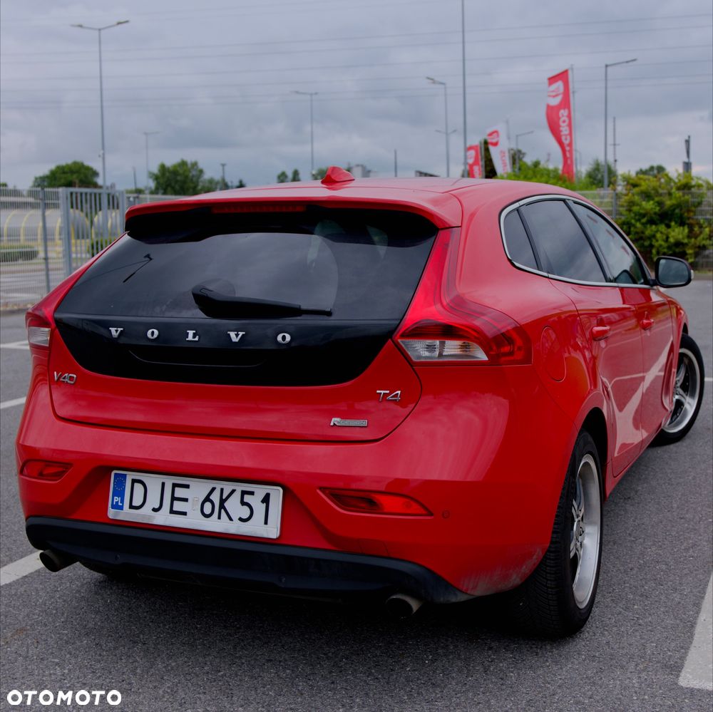 Volvo V40 T4 Kinetic - 11