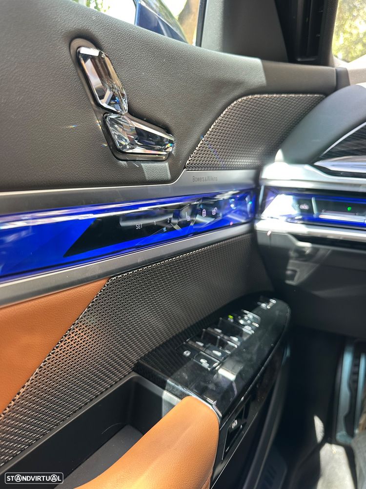 BMW i7 xDrive60 Pack Desportivo M Pro - 18