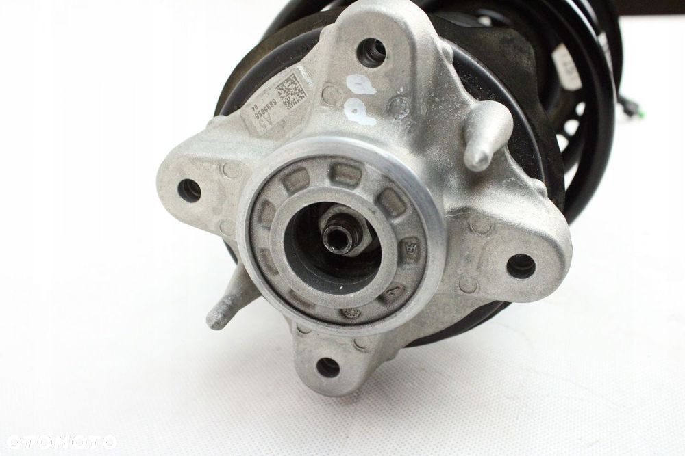 ORYGINALNY AMORTYZATOR PRAWY PRZÓD BMW G26 2.0D 6886254 - 6